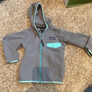 Patagonia Toddler Size 3T Lightweight fleece jacket